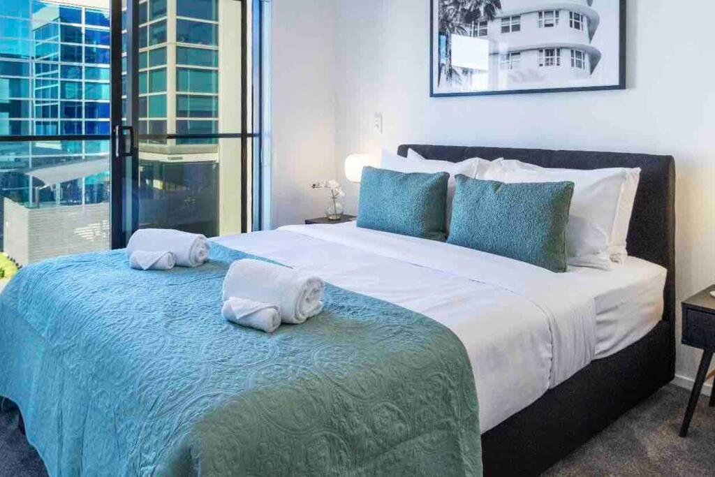 Apartment 4 Minutes Walk To Riverside Market!4bed 4 Bath Christchurch